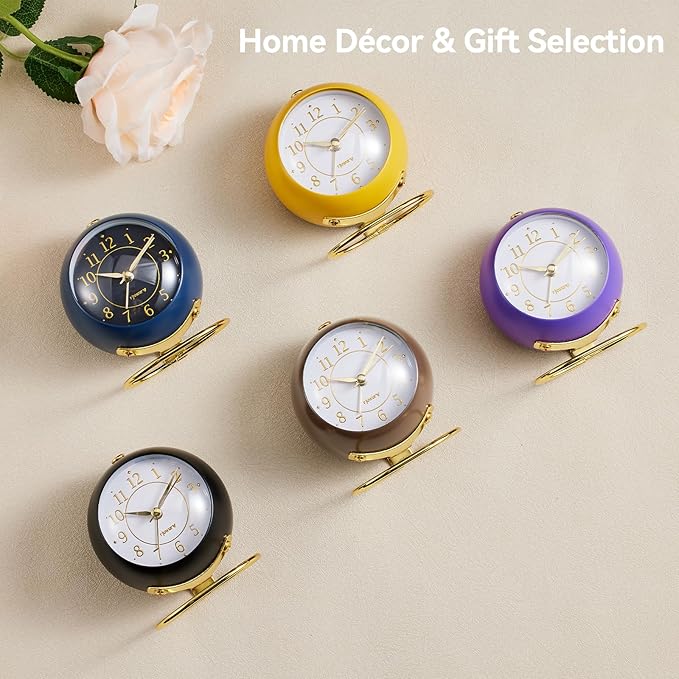 rjuwurv Metal Desk Alarm Clock, Retro Bedroom Table Vintage Analog Silent Non-Ticking Gold Alarm Clock, Bedside Decor(Black)