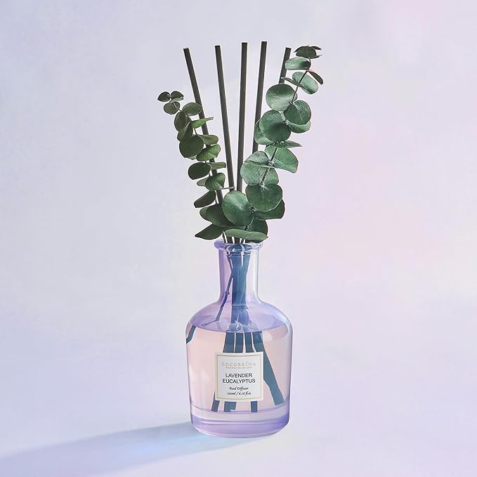 COCORRÍNA Lavender Eucalyptus Reed Diffuser – 6.76 oz Essential Oil with Sticks & Dried Eucalyptus Branches, Home Fragrance for Bedroom or Bathroom Décor