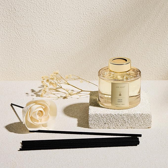 Airkeep Flower Reed Diffusers Set, 5.07 oz Clean Linen Scented Oil Diffuser with 8 Reed Sticks, Home Fragrance Diffuser Gift Set for Bathroom & Office Decor 150ml